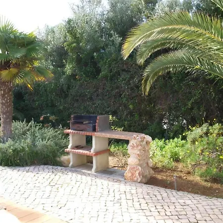 Mit Terrasse Und Gemeinschaftspool 아파트 Alto da Cerca